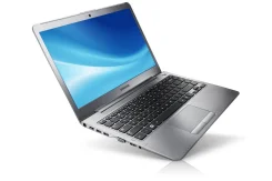 Samsung 530U4C. 14", 1,7����, ��� 6 ��, ���� 1 024���, WiFi: 1, Bluetooth: 1, ����������� �� 3��. ����