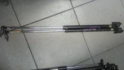 Амортизатор двери багажника. Mitsubishi Lancer Cedia, CS2W, CS5W, CT9W Mitsubishi Lancer, CS2W, CS5W, CT9W Двигатели: 4G15, 4G63, 4G93