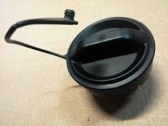 Крышка топливного бака. Toyota: Corona, Lite Ace, Regius Ace, Crown, Vios, Avensis, Corolla, Yaris Verso, Innova, Hilux, Avensis Verso, Avanza, Echo V...