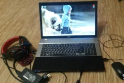 Acer Aspire V3-771G ����