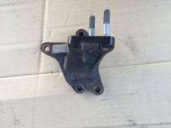 Кронштейн опоры двигателя. Hyundai: Elantra, Avante, i20, i30, ix20 Kia: Ceed, Cerato, Venga, Shuma, Soul, Carens, Forte