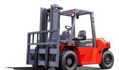 Bull. Вилочный погрузчик BULL FD100JE, 10 000 кг.