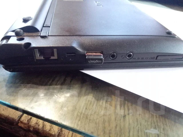 Acer Aspire One 522. 10.1", 1����, ��� 1024 ��, ���� 250���, WiFi: 1, Bluetooth: 1, ����������� �� 8��. ����