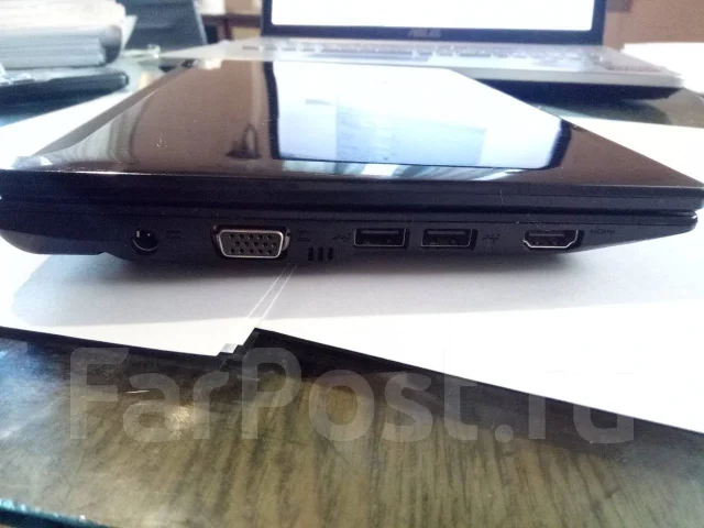 Acer Aspire One 522. 10.1", 1����, ��� 1024 ��, ���� 250���, WiFi: 1, Bluetooth: 1, ����������� �� 8��. ����