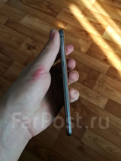 ZTE Blade X7. �/� ����