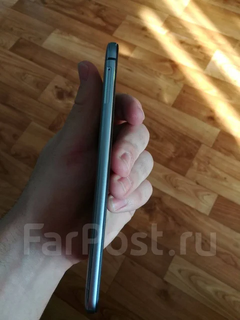ZTE Blade X7. �/� ����