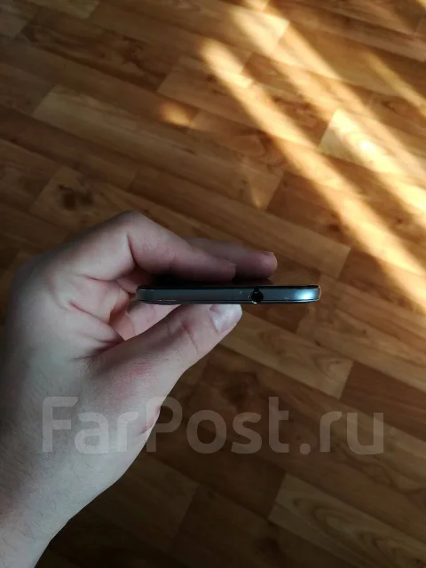 ZTE Blade X7. �/� ����