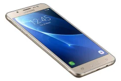 Samsung Galaxy J5 2016. �/� ����