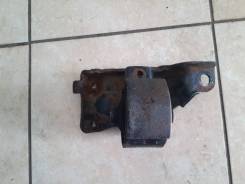 Подушка двигателя. Toyota: Sprinter, Carina, Corona, Corolla Levin, Sprinter Trueno, Corolla, Carina II Двигатели: 4AGE, 5AF, 5AFE, 5AFHE, 4AF, 4AFE...