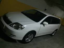 Toyota Corolla Fielder. Без водителя