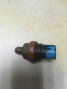 Датчик давления масла. Nissan: X-Trail, NV350 Caravan, King Cab, Maxima, Presage, Avenir, Almera, Sunny, March Box, Bluebird Sylphy, Cube, Caravan, Sk...