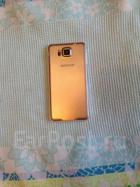Samsung Galaxy Alpha. �/� ����
