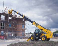 JCB 540-170. Телескопический погрузчик , 4 400 куб. см., 4 000 кг.
