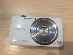 Sony Cyber-shot DSC-WX7. 15 - 19.9 ��, ���: 5� ����