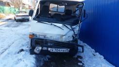 Toyota Hiace. LH80 57532876, 2L65432190