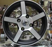 Vossen CV3-R. 6.5x15", 4x100.00, ET35, ЦО 67,1 мм.
