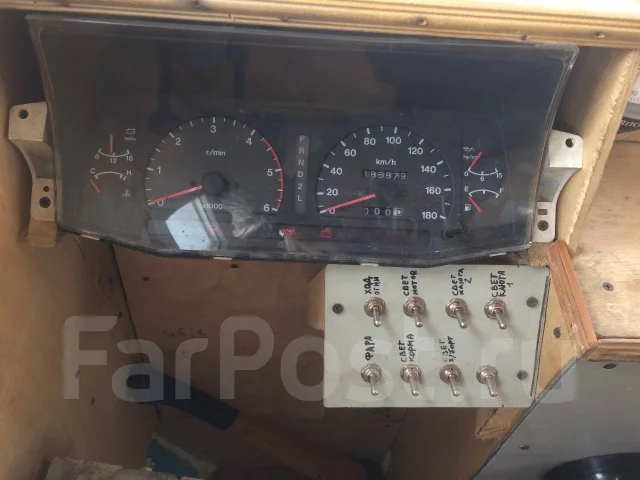 Yanmar. 1988 ���, ����� 9��., ��������� ������������, 79��.�., ������ ����