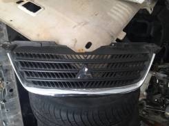 Решетка радиатора. Mitsubishi Airtrek