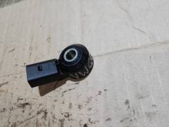 Датчик детонации. Volkswagen: Passat, Bora, Crafter, Sharan, Passat CC, Lupo, Polo, Fox, Touareg, Eos, up!, Gol, Caddy, Jetta, Scirocco, Tiguan, Beetl...