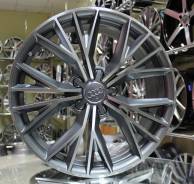 Audi. 8.0x18", 5x112.00, ET35, ЦО 66,5 мм.
