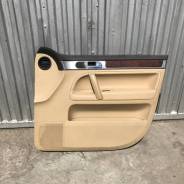 Обшивка двери. Volkswagen Touareg
