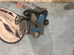 Крепление двери. Subaru Legacy, BL5, BL9, BLE, BM9, BM9LV, BMG, BMM, BP5, BP9, BPE, BPH, BR9, BRF, BRG, BRM Двигатели: EJ203, EJ204, EJ20C, EJ20E, EJ2...