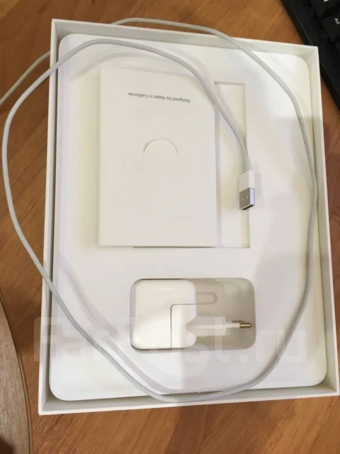 Apple iPad 4 Wi-Fi 16Gb ����