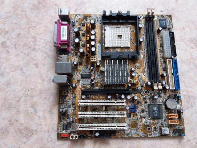 Socket 754 ����