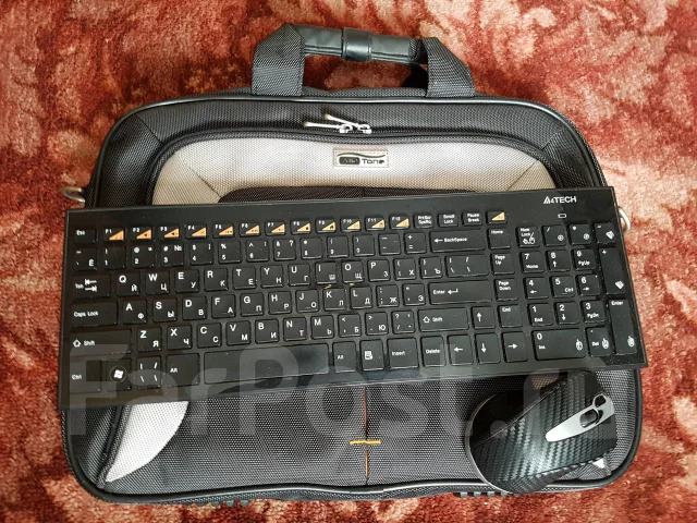 HP Pavilion dv6-6b56er. 15.6", 2 200����, ��� 8 ��, ���� 500���, WiFi: 1, Bluetooth: 1. ��� ����� �� ������������ ����