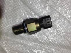 Датчик уровня тормозной жидкости. Toyota: ToyoAce, Quick Delivery, Origin, Dyna, Progres, Brevis, Coaster Двигатели: 15BCNG, 15BFTE, 15BLPG, 1BZFNE, 1...