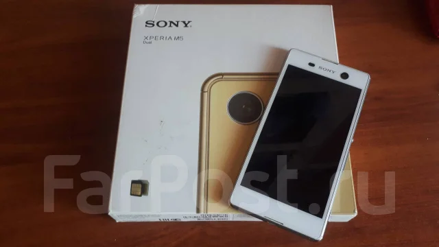 Sony Xperia M5. �/� ����