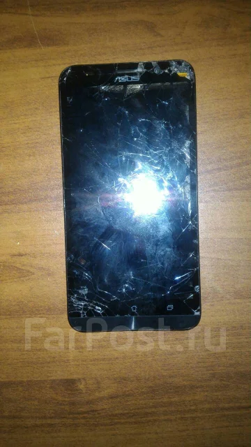 Asus ZenFone 2 Deluxe. �/� ����