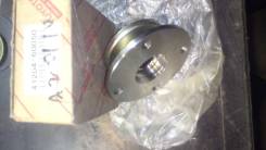 Фланец редуктора. Toyota: Land Cruiser, ToyoAce, Land Cruiser Prado, Dyna, Stout, 4Runner Lexus LX470, UZJ100 Lexus LX450, FZJ80 Двигатели: 12HT, 13BT...