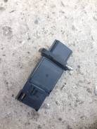 Датчик расхода воздуха. Infiniti: QX56, M45, Q40, QX50, Q45, M56, Q50, FX35, FX37, EX25, QX70, M25, G25, Q60, FX45, EX35, EX37, FX30d, G35, M37, FX50...