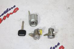 Замок. Toyota Caldina, ST210, ST210G, ST215, ST215G, ST215W