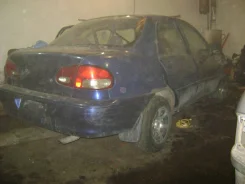 Kia Avella. B5 ����