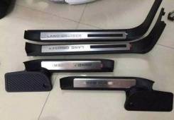 Накладка на порог. Toyota Land Cruiser, GRJ200, J200, URJ200, UZJ200, UZJ200W, VDJ200
