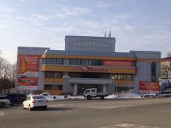 Продается Торговое Трехэтажное здание. Проспект Находкинский 72, р-н Рыбный порт, 4 064 кв. м.