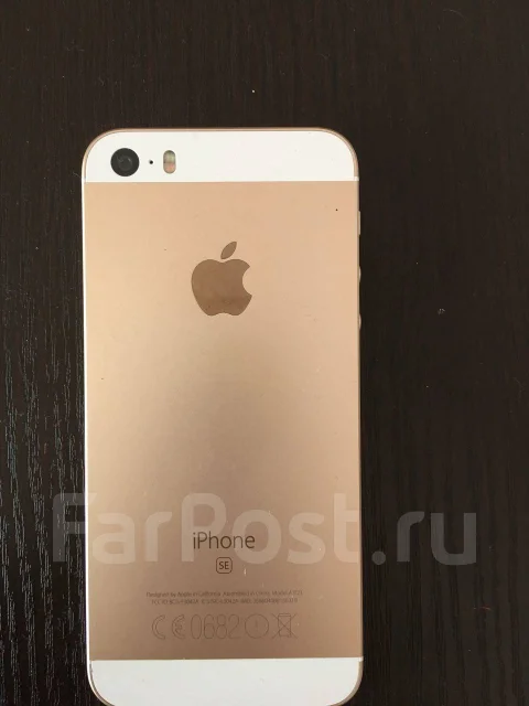 Apple iPhone SE. �/� ����
