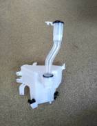 Бачок стеклоомывателя. Toyota Land Cruiser Prado, GRJ120, GRJ120W, GRJ121, GRJ121W