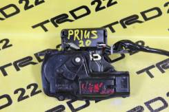 Замок багажника. Toyota Prius, NHW20 Двигатель 1NZFXE