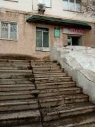 Продажа нежилого помещения. Улица Адмирала Юмашева 18, р-н Баляева, 62 кв. м. Дом снаружи