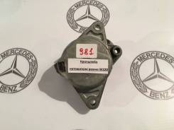 Крепление гидроусилителя. Mercedes-Benz: S-Class, G-Class, CLK-Class, M-Class, V-Class, R-Class, SLK-Class, CL-Class, E-Class, CLS-Class, SL-Class, C...