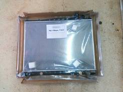 Радиатор охлаждения двигателя. Nissan Pathfinder Nissan Terrano Nissan Elgrand, ALE50, ALWE50, APE50, APWE50, ATE50, ATWE50, AVE50, AVWE50 Nissan Terr...