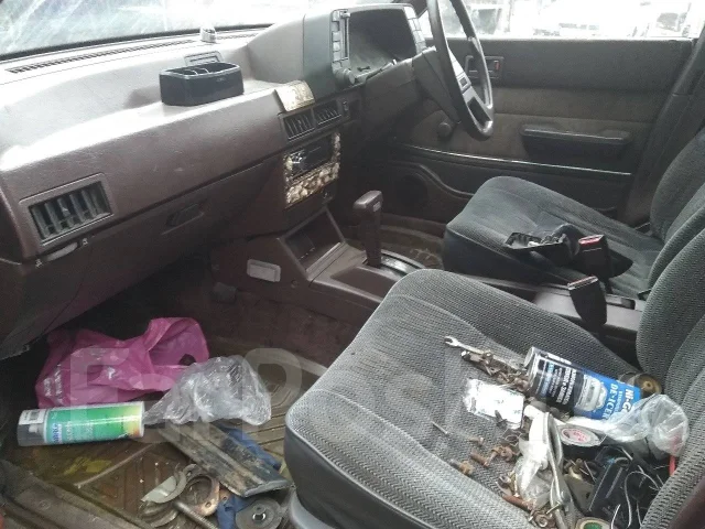 Subaru Leone ����