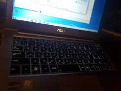 Asus ZenBook Prime UX31A. 13", ��� 4 ��, ���� 256���, WiFi: 1, Bluetooth: 1, ����������� �� 5��. ����