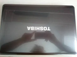 Toshiba Satellite L505D. 15.6", ��� 3072 ��, ���� 250���, WiFi: 1, Bluetooth: 1, ����������� �� 1��. ����