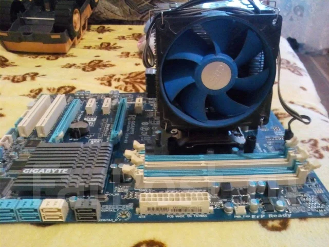 Intel Xeon E3-1280 ����