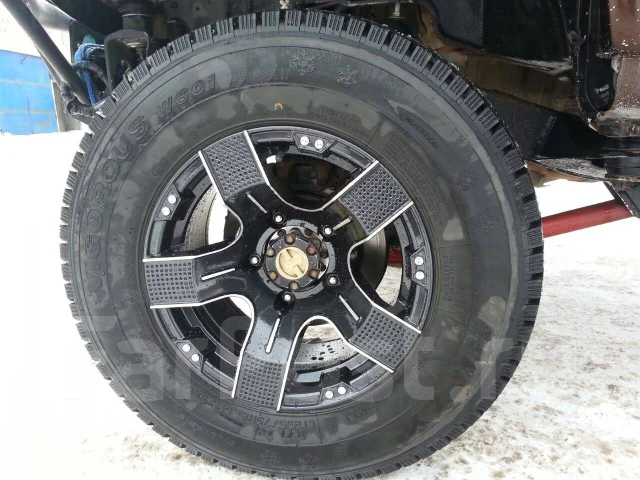 PDW SUV Maxim. 8.0x15", 5x139, ET-27 ����
