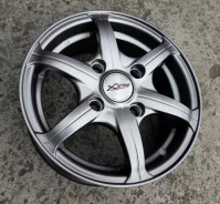 X'trike X-101. 5.0x13", 4x114.3, ET45, �� 69,1���. ����